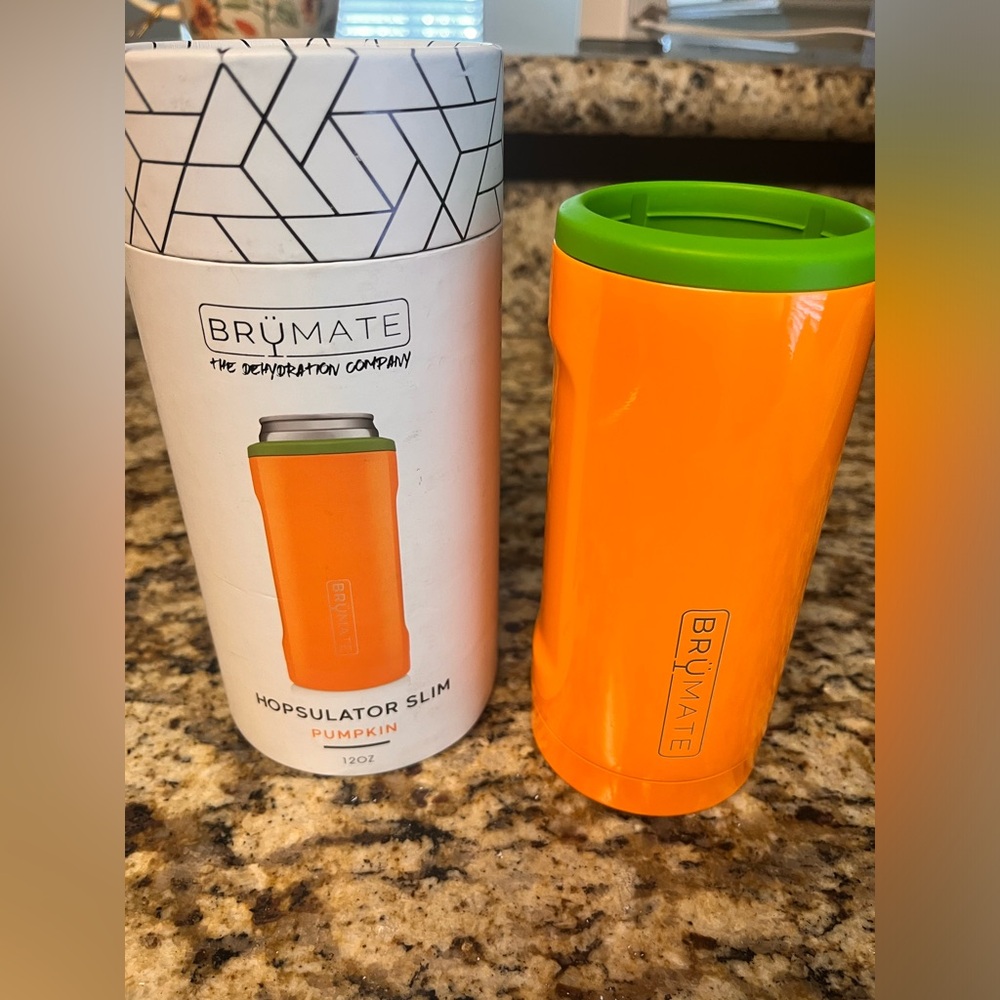 Brumate Pumpkin Slim